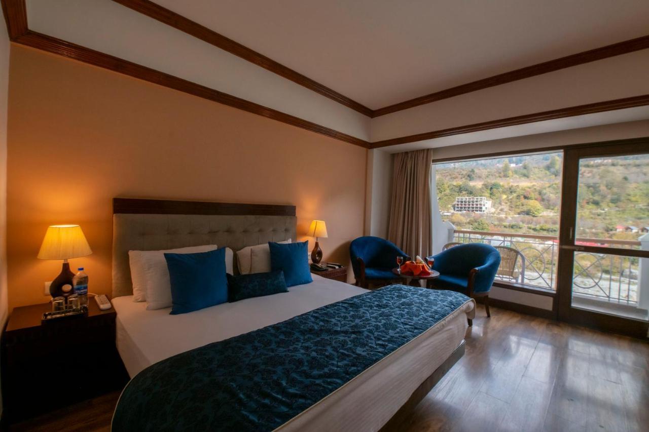 Mastiff Grand Manali Resort Manāli Exterior foto